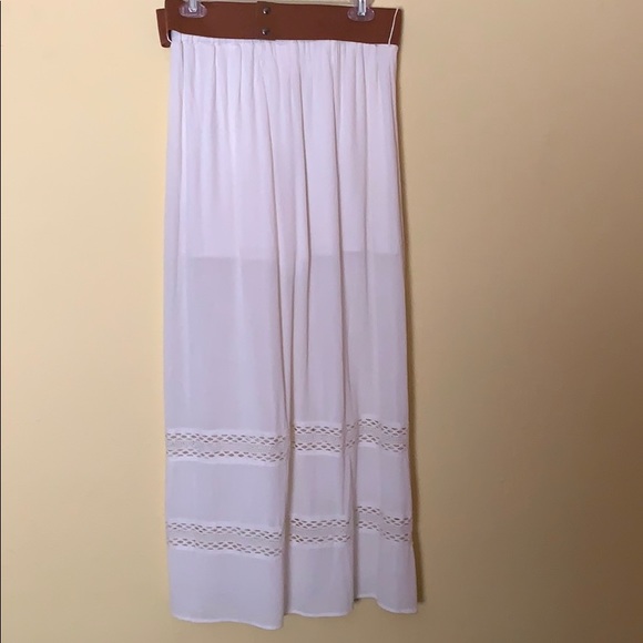 Skirt - Picture 4 of 4